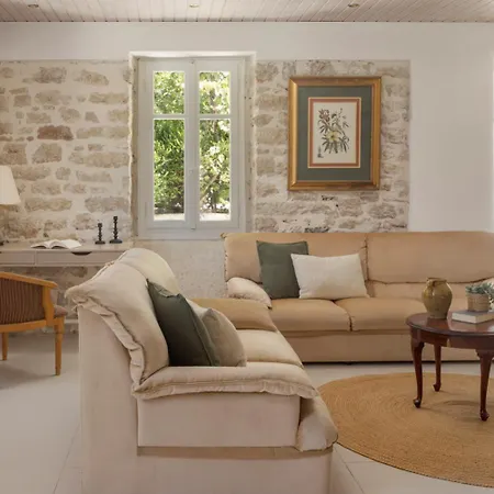 Ithaca Garden Villa, * Kiónion